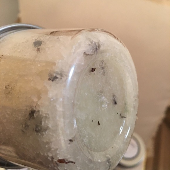 🛍 Lavender Face Scrub 🤗❤️⭐️🛍 - Picture 3 of 8